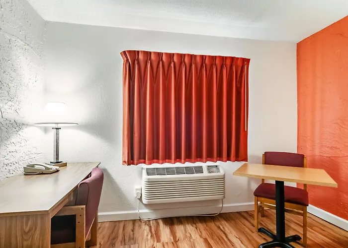 Motel 6-Naperville, Il