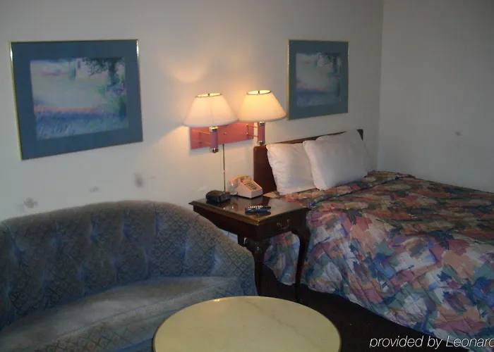 Days Inn Naperville/Chicago